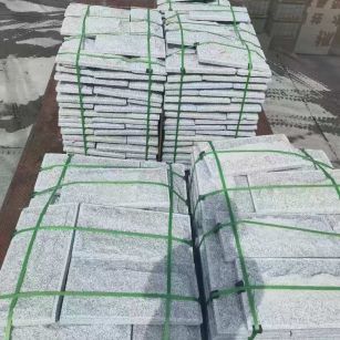 晋城 芝麻白蘑菇石装车出货