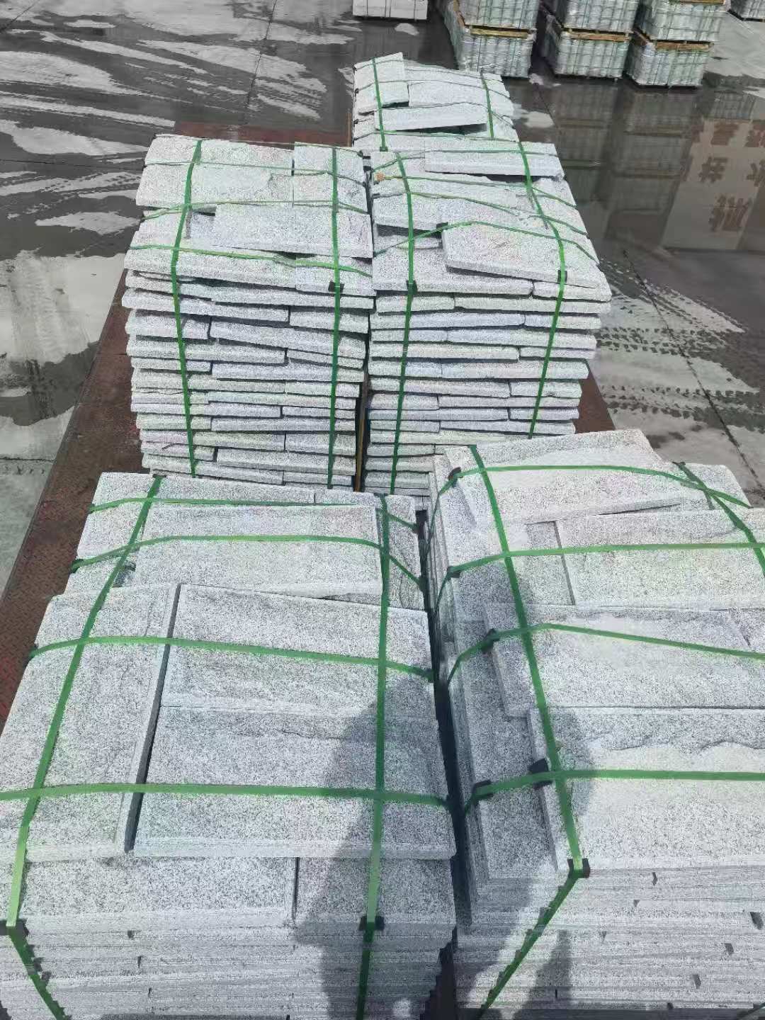 晋城 芝麻白蘑菇石装车出货