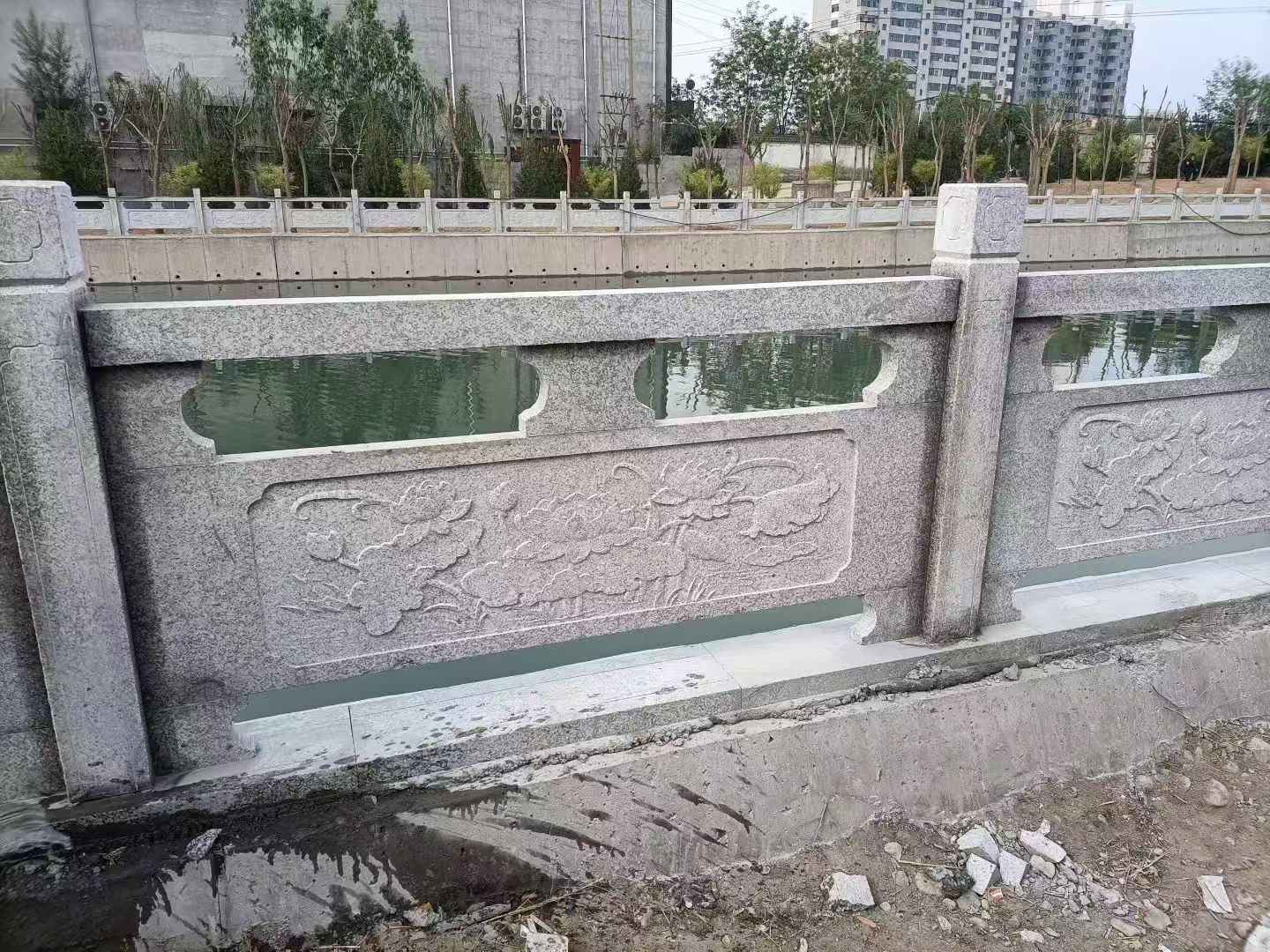 晋城 芙蓉白大花桥梁、河道，石材栏杆、围栏、护栏