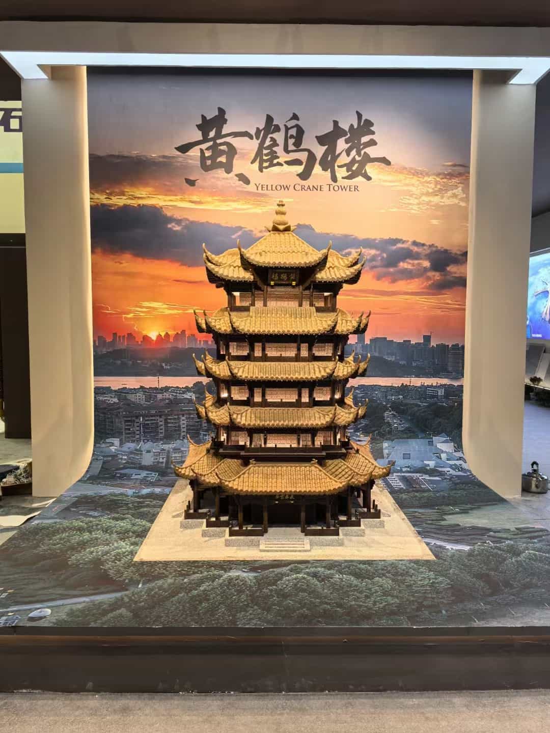 晋城仿古石文创作品-黄鹤楼